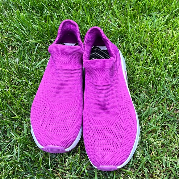 Shoes - Women’s walking shoe sock sneakers